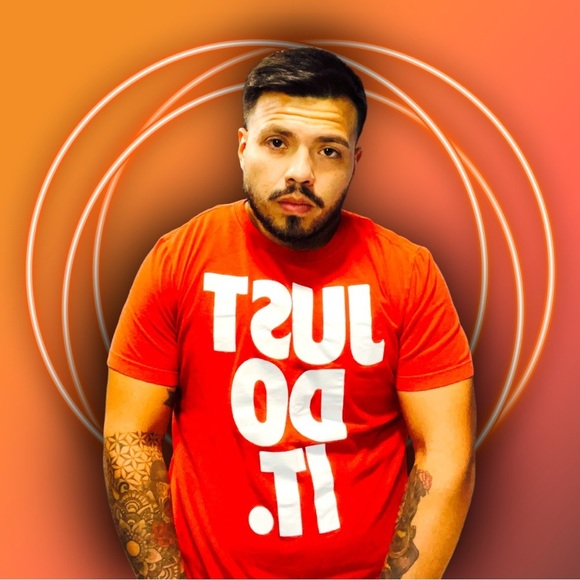 (M) Nike Tee Front Print “Just Do It” 20.5 X 26 - Picture 1 of 4